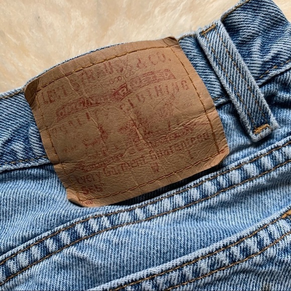 Vintage High Rise Cut off Daisy Duke Jean Shorts - Picture 6 of 7